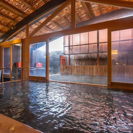 Iseya, Seaview Private Oceanside Bath Hotel Unzen Buitenkant foto