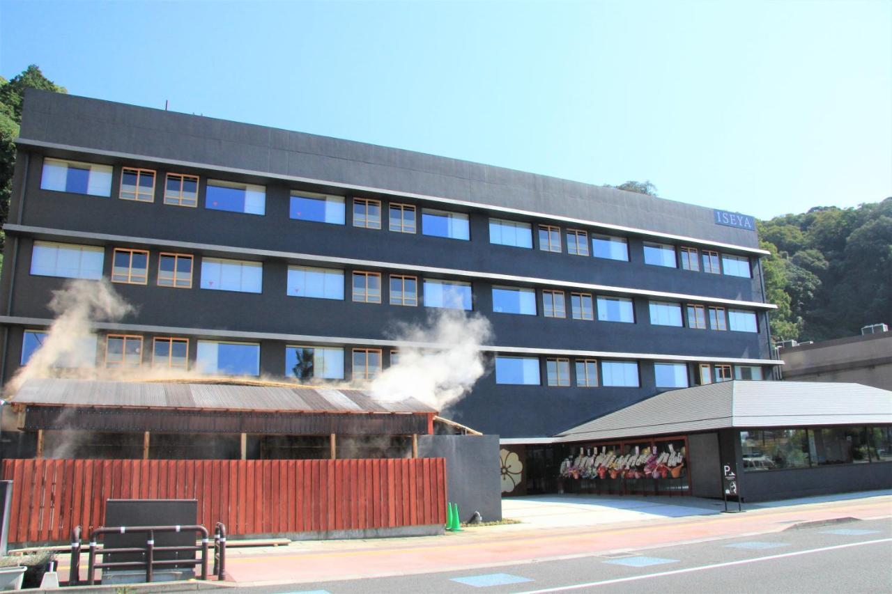 Iseya, Seaview Private Oceanside Bath Hotel Unzen Buitenkant foto